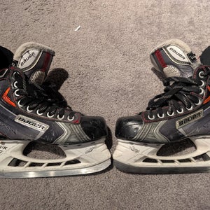 Bauer Vapor X80 Hockey Skates Regular Width Size 2 (Used)