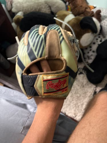 Infield RH Rawlings REV1X Baseball Glove 11.5" (Used)