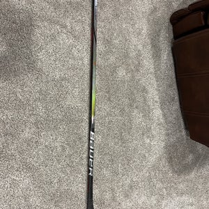Junior Bauer Vapor Hyperlite Left Hand Hockey Stick P28  (Used)
