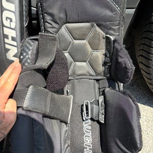 26" Vaughn Slr3 Goalie Leg Pads  (Used)