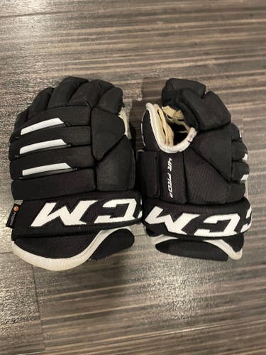 11” CCM 4R Pro2 Junior Hockey Gloves