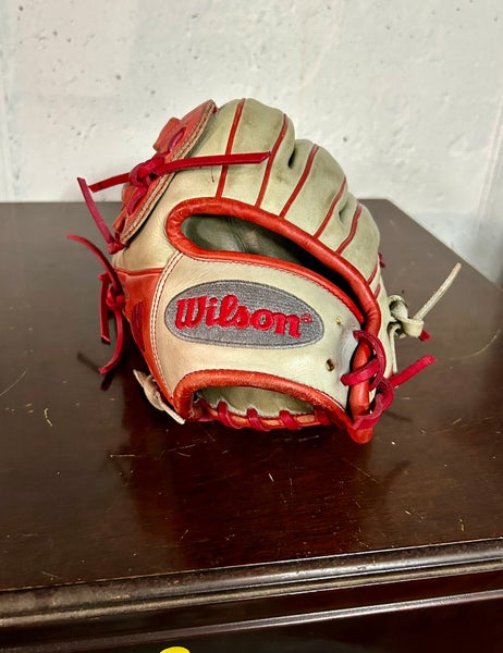 Wilson LHT A2000  Glove 12" (Used)
