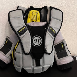 Large/Extra Large  Warrior Ritual X3E Goalie Chest Protector  (Used)