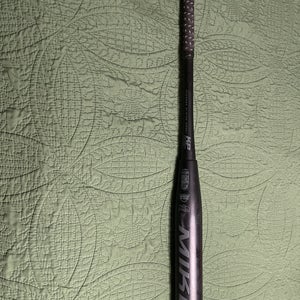 2023 Miken Freak 23 Maxload Composite Bat  (-7) 27 oz 34" (Used)