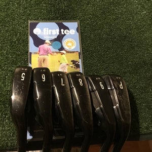 Cleveland Black Irons Set (5-PW) Regular Miyazaki 5gR IR Tour Graphite (+1/2)