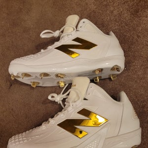 ***NEW*** New Balance Ohtani 1 (Size 10.5)