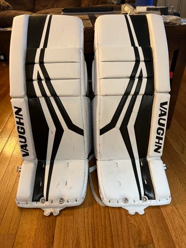 26+2 2023 Vaughn Velocity Jr Goalie Leg Pads (Used)