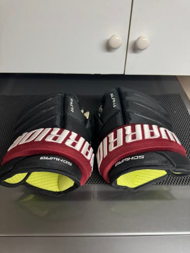 Warrior Alpha QX Gloves 14" Pro Stock Coyotes(Used)