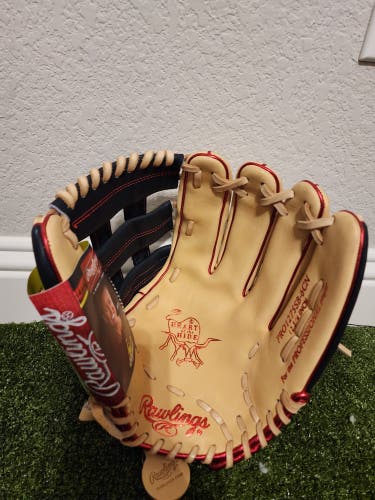 2025 Rawlings RH Outfield Heart of The Hide Softball Glove 12.75" (New)