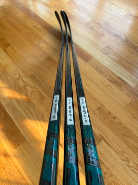 Senior ProStock CCM Vizion Right Handed Hockey Stick P28M Pro Stock (New)