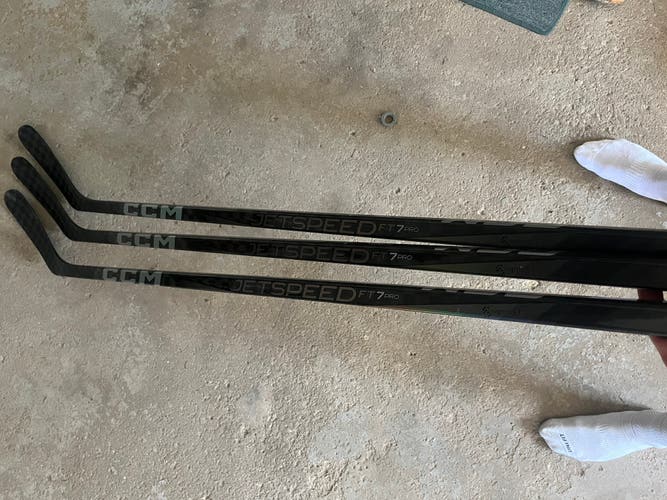 Senior CCM Jetspeed FT7 Pro Right Handed Hockey Stick P90TM (New)