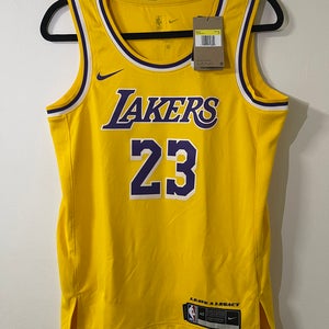 Nike x LA Lakers Jersey #23 LeBron James Authentic Icon Men’s - Size (40) Small