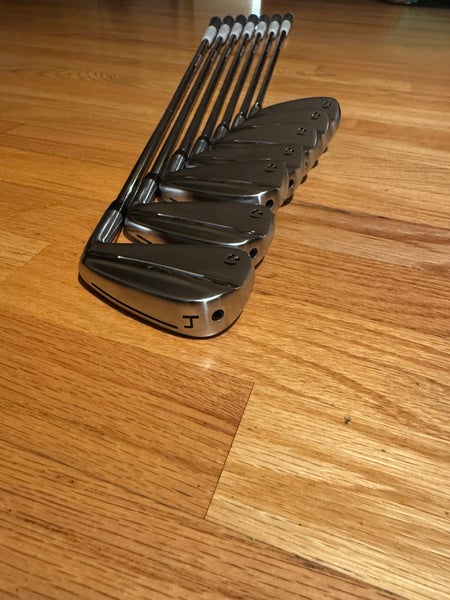 2025 TaylorMade P790 RH Iron Set Stiff Flex Steel Shaft (New)