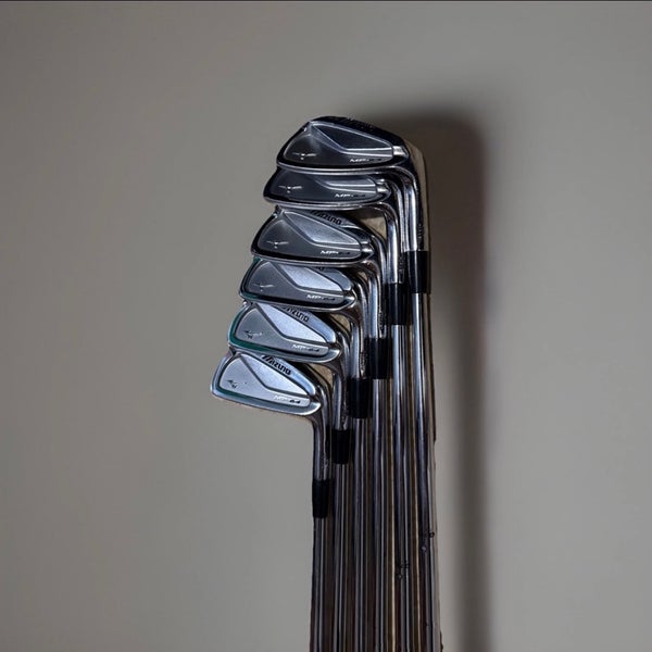 Men's Mizuno MP-64 Right Handed Iron Set Stiff Flex  Steel Shaft (Used)