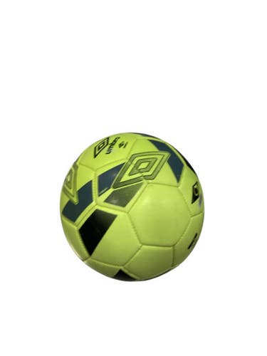 Used Umbro NEON SOCCER BALL All Size Soccer Ball Yellow 3 11884-S000050761