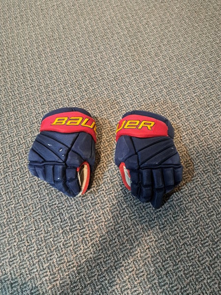 Bauer Team Gloves Gloves 12" (Used)