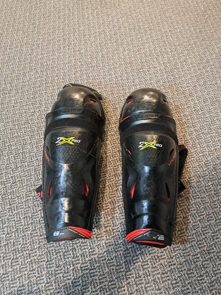 Senior Bauer Vapor APX2 14" Shin Pads (Used - EXCELLENT CONDITION)