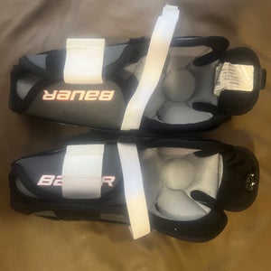 Bauer hockey shin pads