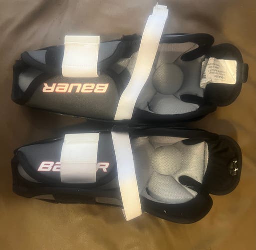 Bauer hockey shin pads