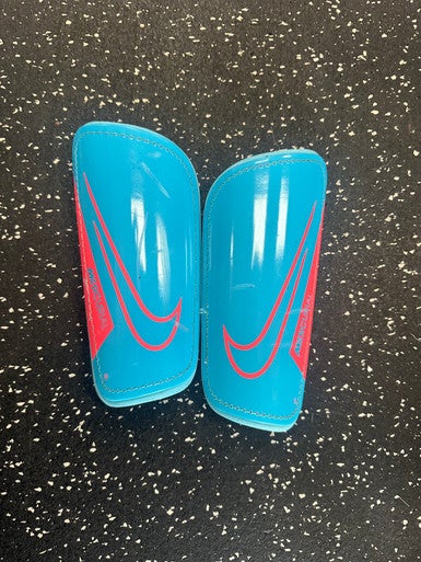 Used Nike Soccer Shin Guards Youth Carolina Blue SM 11849-S000030587