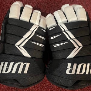 Junior Warrior DX3 Hockey Gloves
