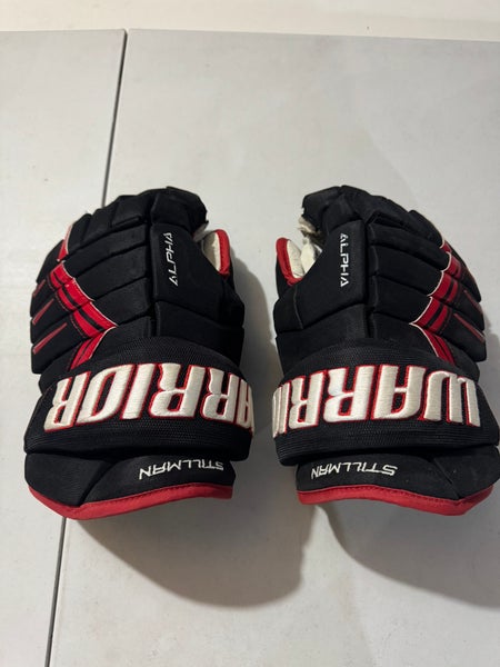 Warrior Alpha DX Pro Gloves 14" Pro Stock Blackhawks Stillman(Used)