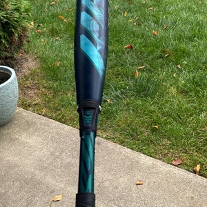 2025 Louisville Slugger Kryo Composite Bat (-11) 19 oz 30" (Used)