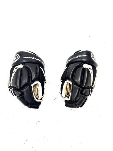 Used Easton SYNERGY 100 Youth Gloves Black 10" 11860-S000296123