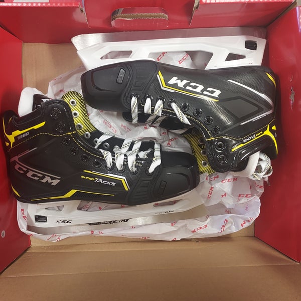 CCM Hockey Goalie Skates Regular Width (New)