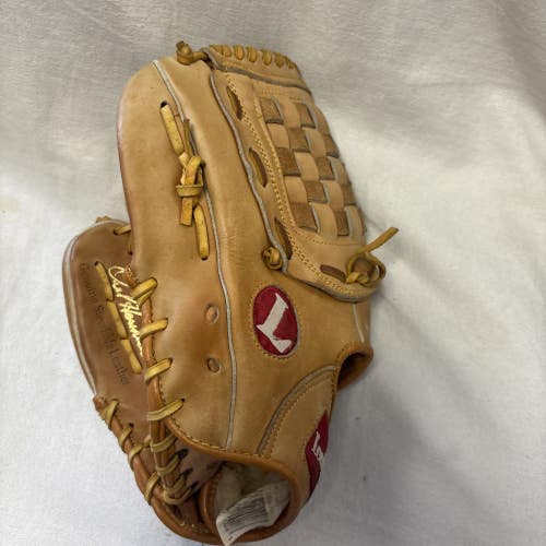LHT Size 12 Inch Louisville Slugger Baseball Glove. Oral Hershire LPS35H