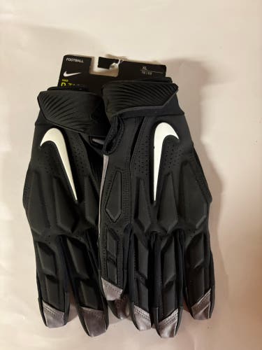 Nike DTack 6.0 Adult XL Football Lineman Gloves. Rare!!! Black. New !