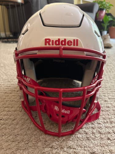 Extra Large Adult Riddell SpeedFlex Helmet (Used)