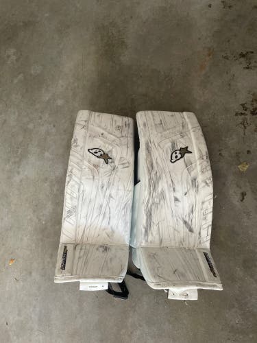 Brian’s Optik 9.0 goalie pads 32+1