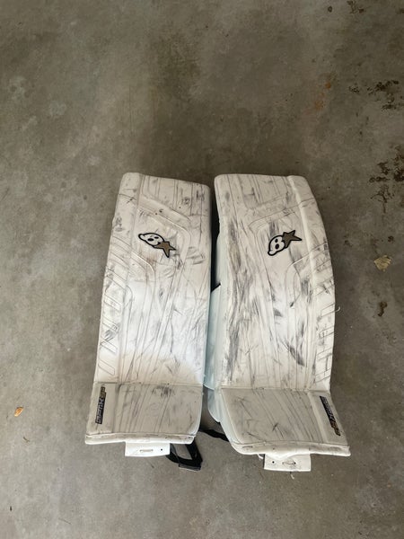 Brian’s Optik 9.0 goalie pads 32+1