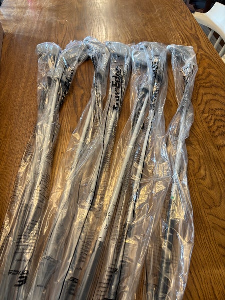 Tour Edge Hot Launch E522 Ironwood Right Handed Iron Set Ladies Flex 7 Pieces Graphite Shaft (New)