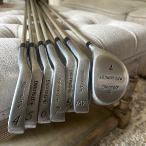 Women's  Right Handed Iron Set Ladies Flex  (Used) *READ DESCRIPTION*