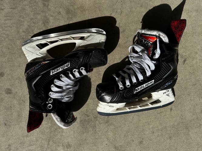Bauer Vapor X Select Hockey Skates (Regular) 2.5