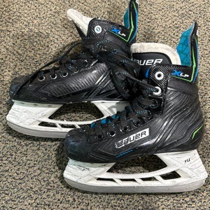 Bauer XLP Hockey Skates | Junior 2 | Regular