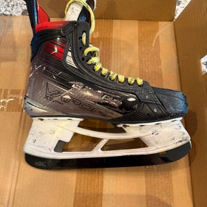 Bauer Vapor 5x pro Hockey Skates  Size 6 (Used)
