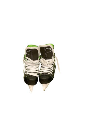 Used Bauer XLS Junior Hockey Skate Junior 04 11686-S000044990