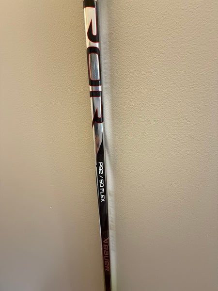 Junior Bauer Vapor Hyperlite 2 Left Hand Hockey Stick P92 (Used)