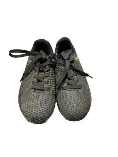 Used Brava Soccer Cleats Black Youth 12.0 11834-S000038819