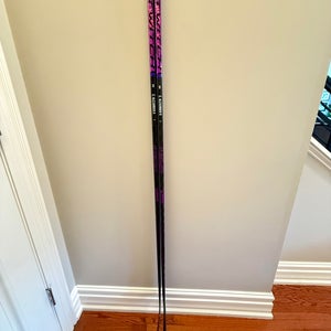 2 — Junior Bauer Twitch Left Hand Hockey Stick P92 (Used)