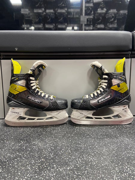 Used Bauer Supreme 3S Size 5 Fit 1 Skates