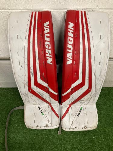 White 33" Senior Vaughn Ventus SLR2 Pro Goalie Leg Pads (Used)