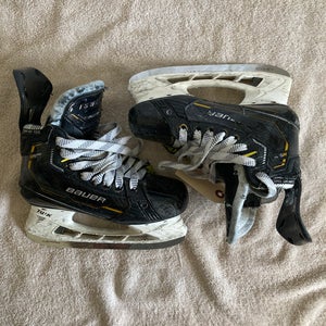 Bauer Supreme M5 Pro Hockey Skates | Size: 2