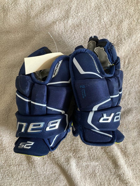 Bauer Supreme 2S Pro Gloves | Junior 11"