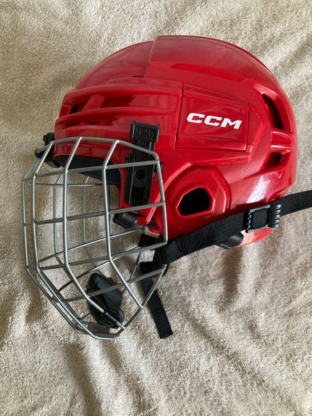 CCM Tacks 70 Helmet | Size: Junior