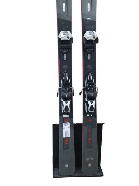 Used 2022 Atomic Vantage 90 Ti Skis (169cm) w/ Salomon Warden 11