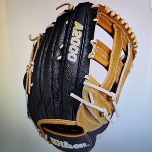 New Wilson A2000 1799SS Baseball Glove 12.75" FREE SHIPPING